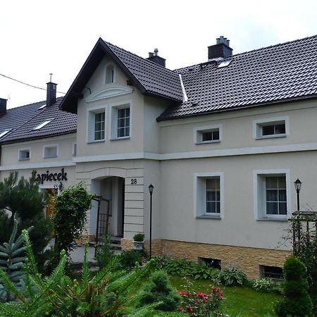 Gosciniec Zapiecek Hotel Stronie Slaskie Bagian luar foto