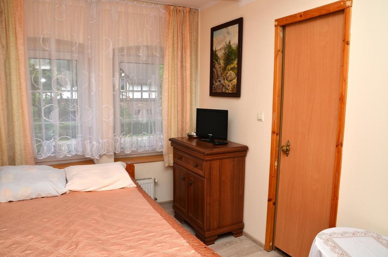 Gosciniec Zapiecek Hotel Stronie Slaskie Bagian luar foto